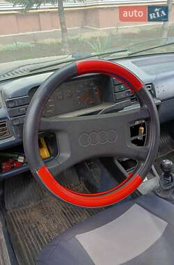 Седан Audi 80 1984 в 