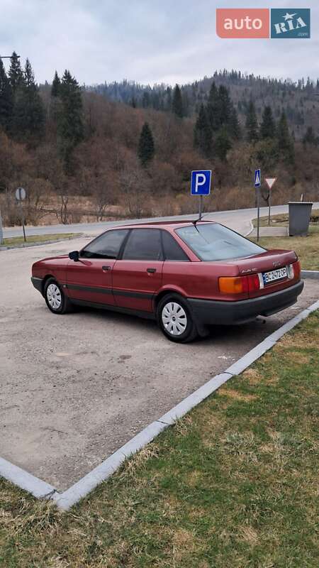 Седан Audi 80 1988 в Сколе
