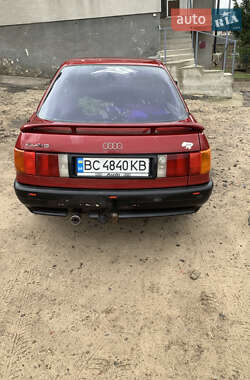 Седан Audi 80 1988 в 