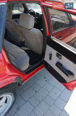 Седан Audi 80 1985 в 