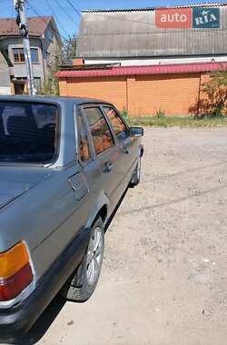 Седан Audi 80 1984 в 