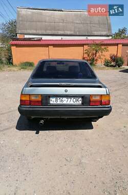 Седан Audi 80 1984 в 