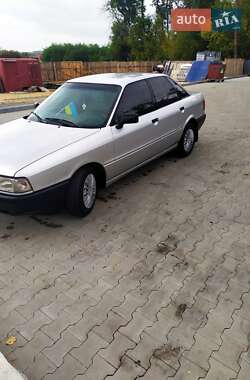 Седан Audi 80 1989 в Умані