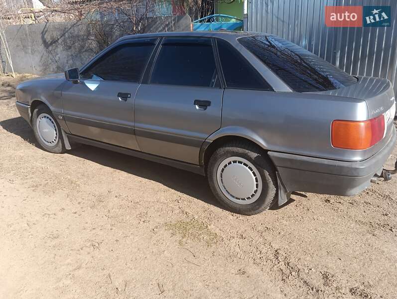 Седан Audi 80 1991 в 