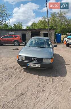 Седан Audi 80 1990 в Чернівцях