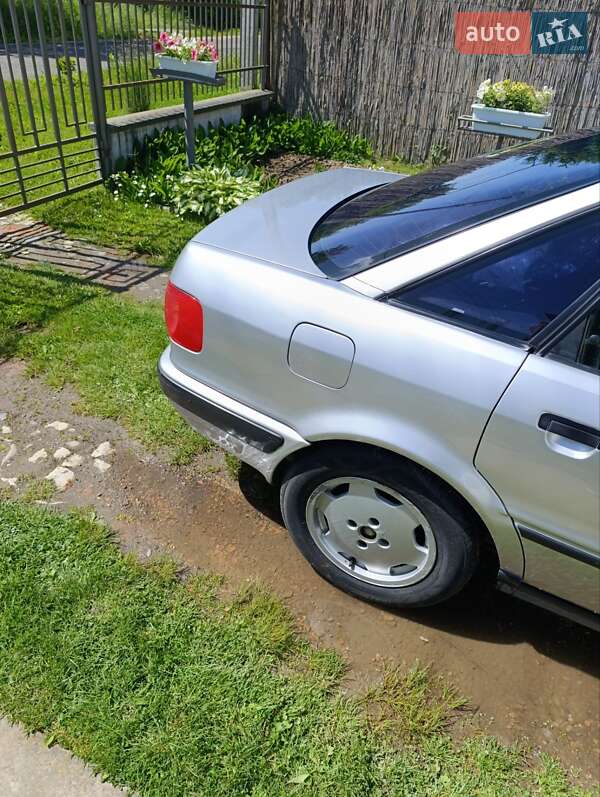 Седан Audi 80 1993 в Берегово фото 5 Седан Audi 80 1993 в Берегово