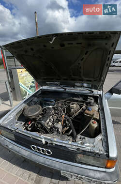 Седан Audi 80 1986 в 