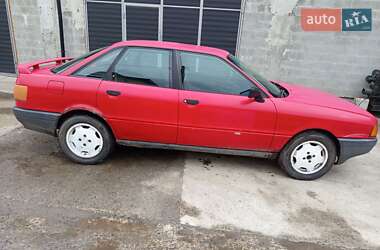 Седан Audi 80 1990 в 