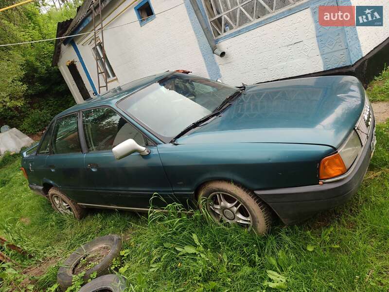 Седан Audi 80 1989 в Миронівці