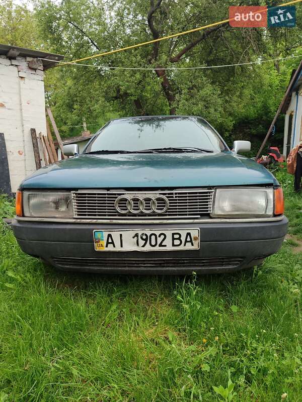 Седан Audi 80 1989 в Миронівці