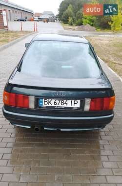 Седан Audi 80 1989 в 