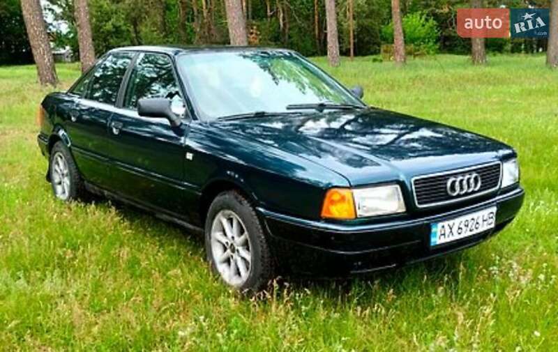 Седан Audi 80 1992 в 