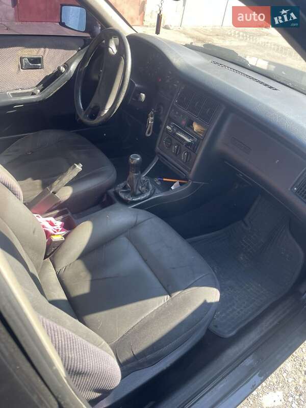 Седан Audi 80 1992 в Звягелі