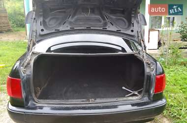 Седан Audi 80 1992 в 