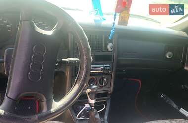 Седан Audi 80 1991 в 