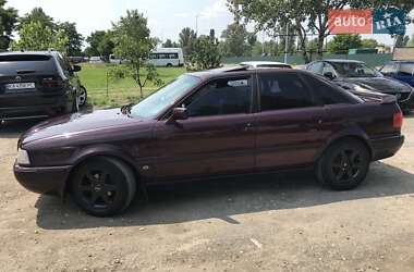 Седан Audi 80 1992 в 