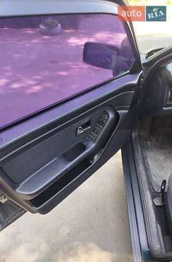 Седан Audi 80 1994 в 