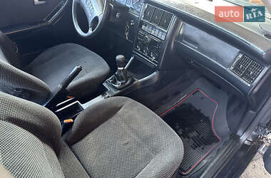 Седан Audi 80 1992 в 