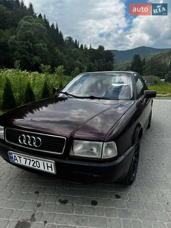 Седан Audi 80 1990 в 