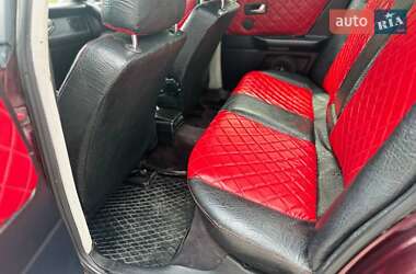 Седан Audi 80 1990 в 