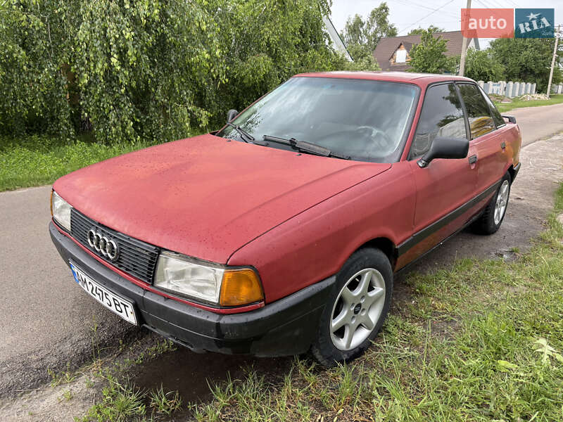 Седан Audi 80 1987 в Макарове