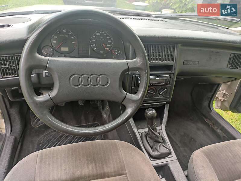 Седан Audi 80 1987 в Луцке фото 6 Седан Audi 80 1987 в Луцке