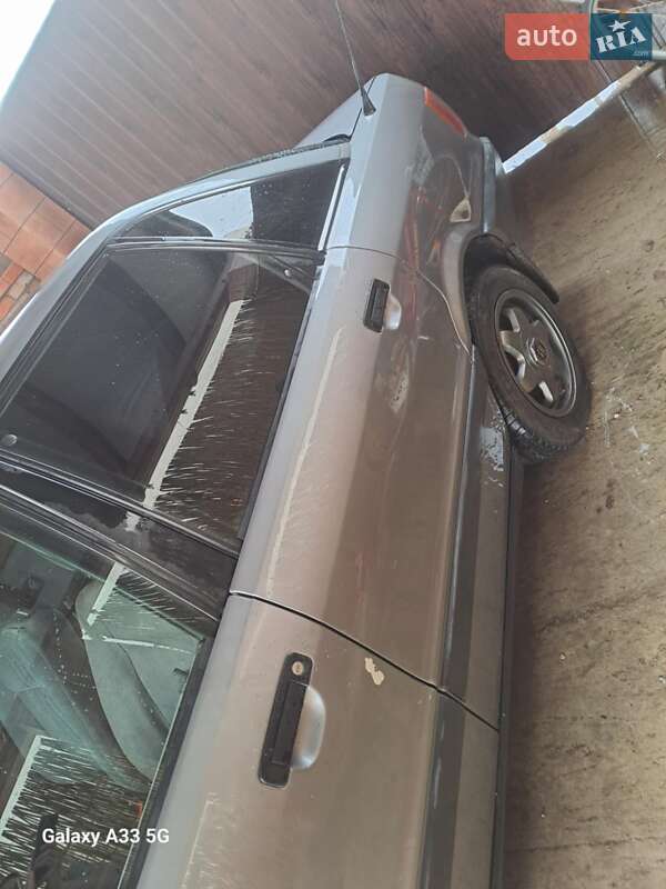Седан Audi 80 1989 в Виноградове фото 9 Седан Audi 80 1989 в Виноградове