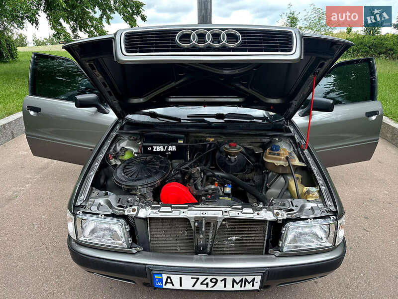 Седан Audi 80 1987 в Верхнеднепровске