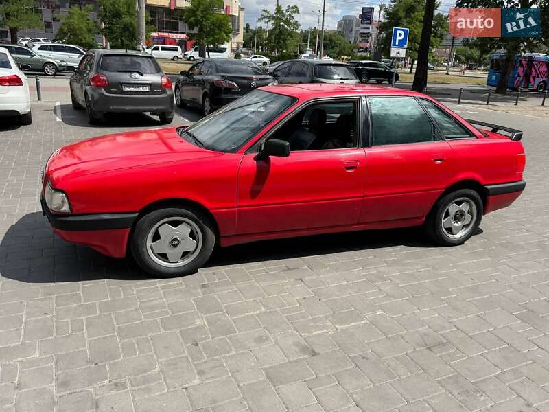 Седан Audi 80 1989 в Николаеве