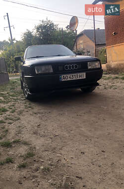 Седан Audi 80 1989 в Тур’ї Ремети