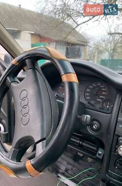 Седан Audi 80 1989 в 
