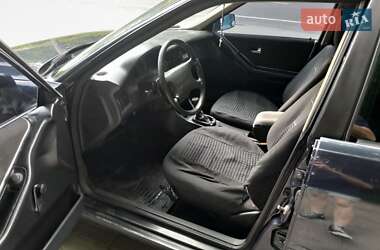 Седан Audi 80 1987 в 