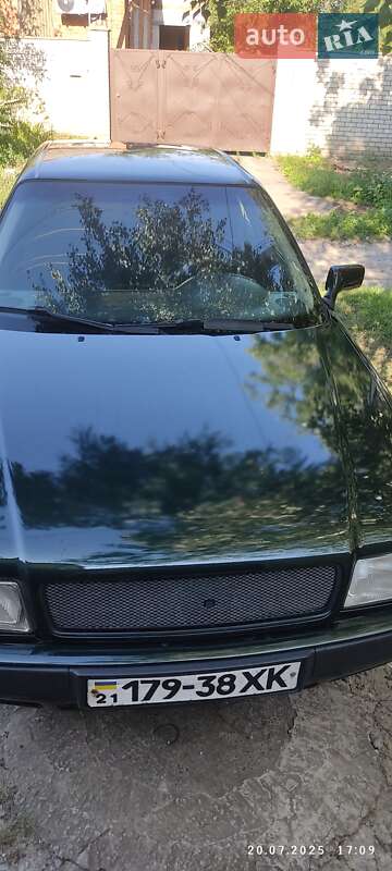 Седан Audi 80 1993 в 