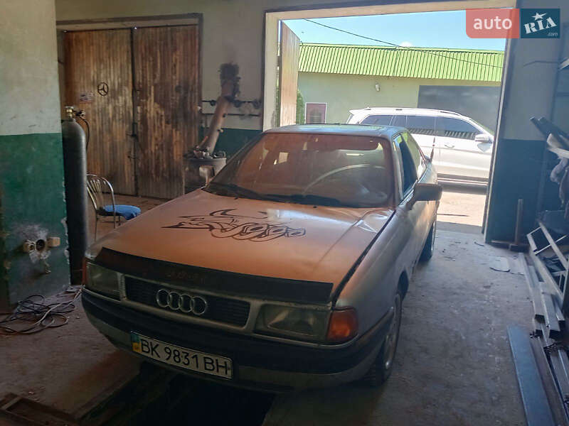 Седан Audi 80 1991 в Тернополе
