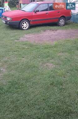 Седан Audi 80 1989 в Буске