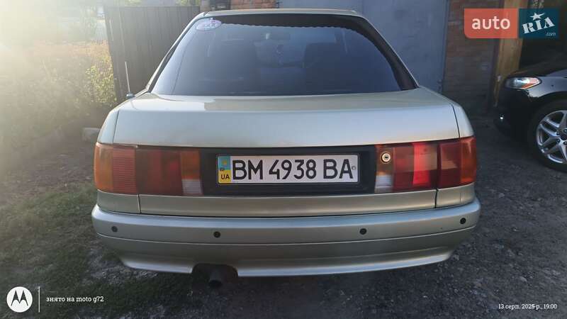 Седан Audi 80 1987 в Пирятине