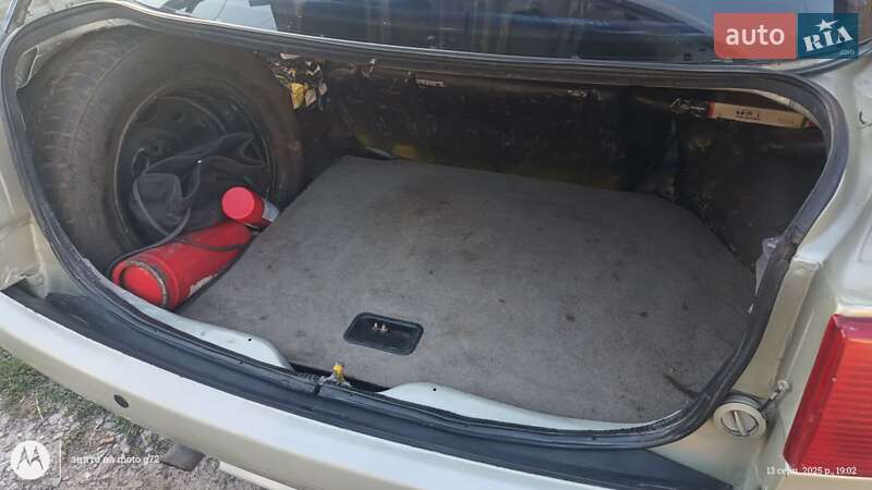 Седан Audi 80 1987 в Пирятине