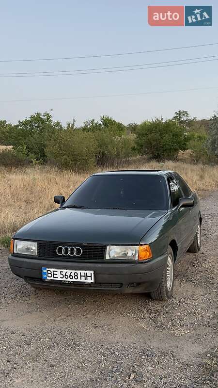Седан Audi 80 1988 в Вознесенську