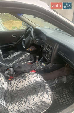 Седан Audi 80 1988 в  фото 8 Седан Audi 80 1988 в