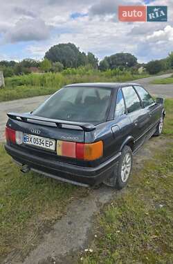 Седан Audi 80 1988 в Шепетовке
