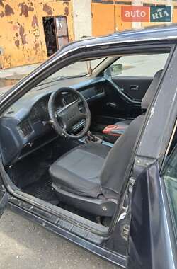Седан Audi 80 1989 в 