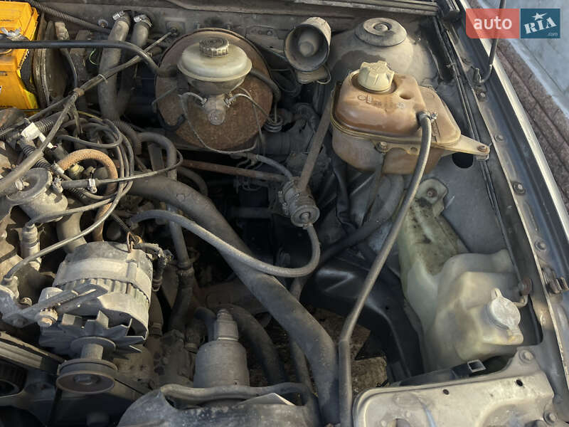 Седан Audi 80 1987 в Днепре