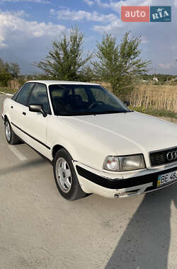 Седан Audi 80 1992 в 