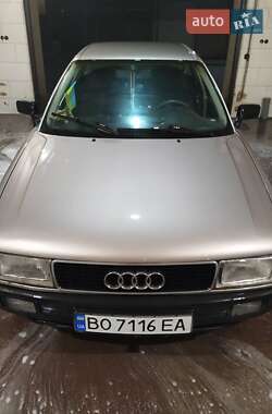 Седан Audi 80 1988 в 