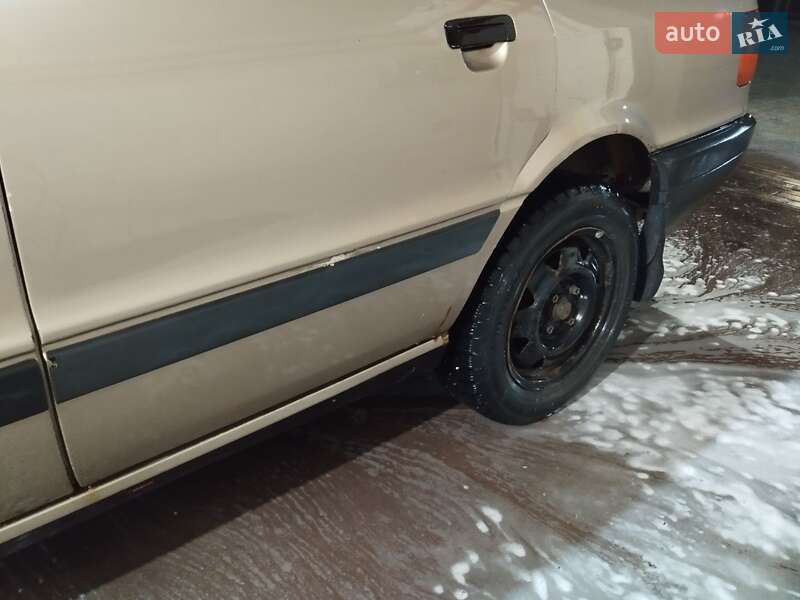 Седан Audi 80 1988 в Дружбе фото 11 Седан Audi 80 1988 в Дружбе