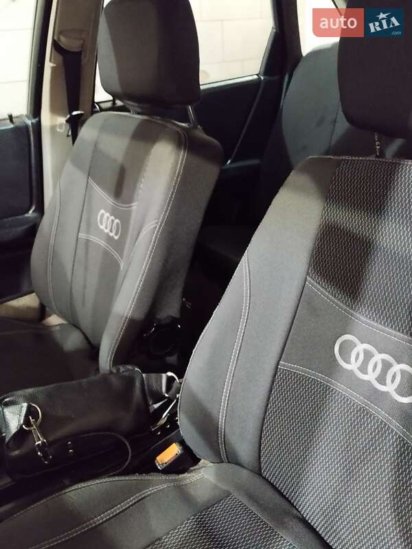 Седан Audi 80 1988 в Дружбе фото 20 Седан Audi 80 1988 в Дружбе