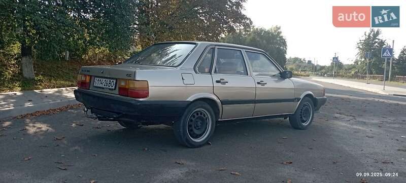 Седан Audi 80 1986 в Луцьку