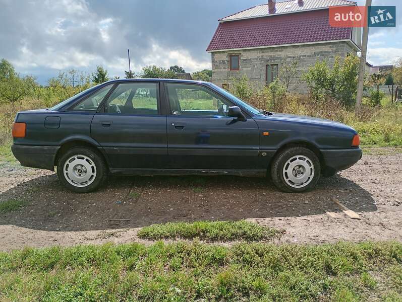 Седан Audi 80 1991 в Иршаве фото 3 Седан Audi 80 1991 в Иршаве