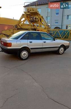 Седан Audi 80 1991 в 