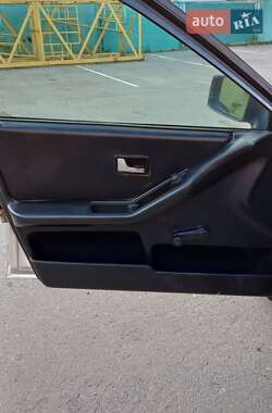 Седан Audi 80 1991 в 